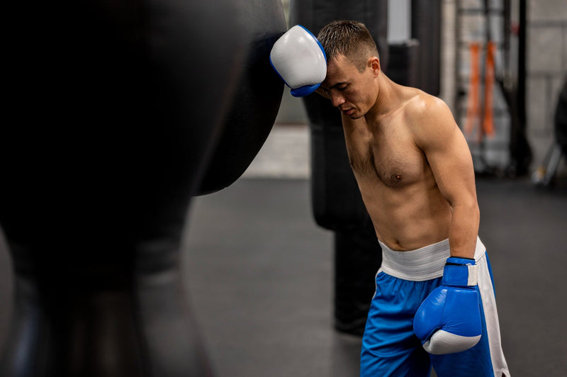 How Fighters Can Safely Lose Weight Before a Fight – Fighter's Superstore