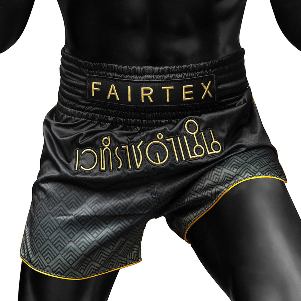 Fairtex x Rajadamnern Muay Thai Shorts - BS-RAJ04 - Black